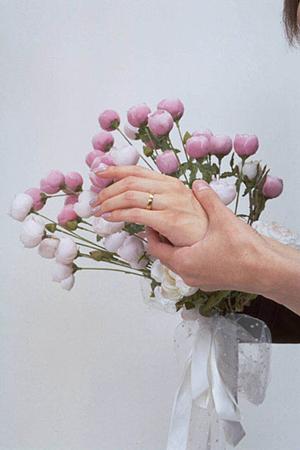 福岡でウエディングドレスが見つかる